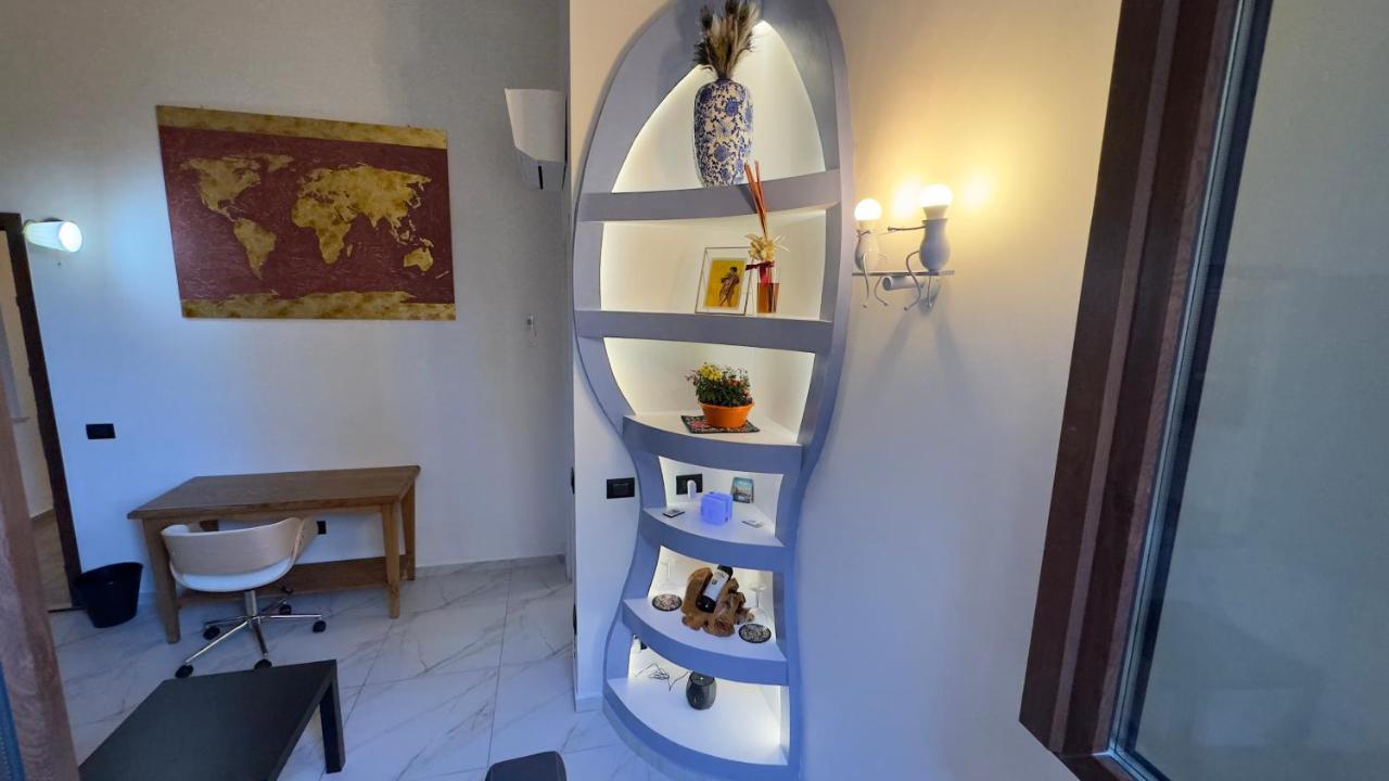 Suite Stylish & Cozy Apartment In The Heart Of Firenze Esterno foto