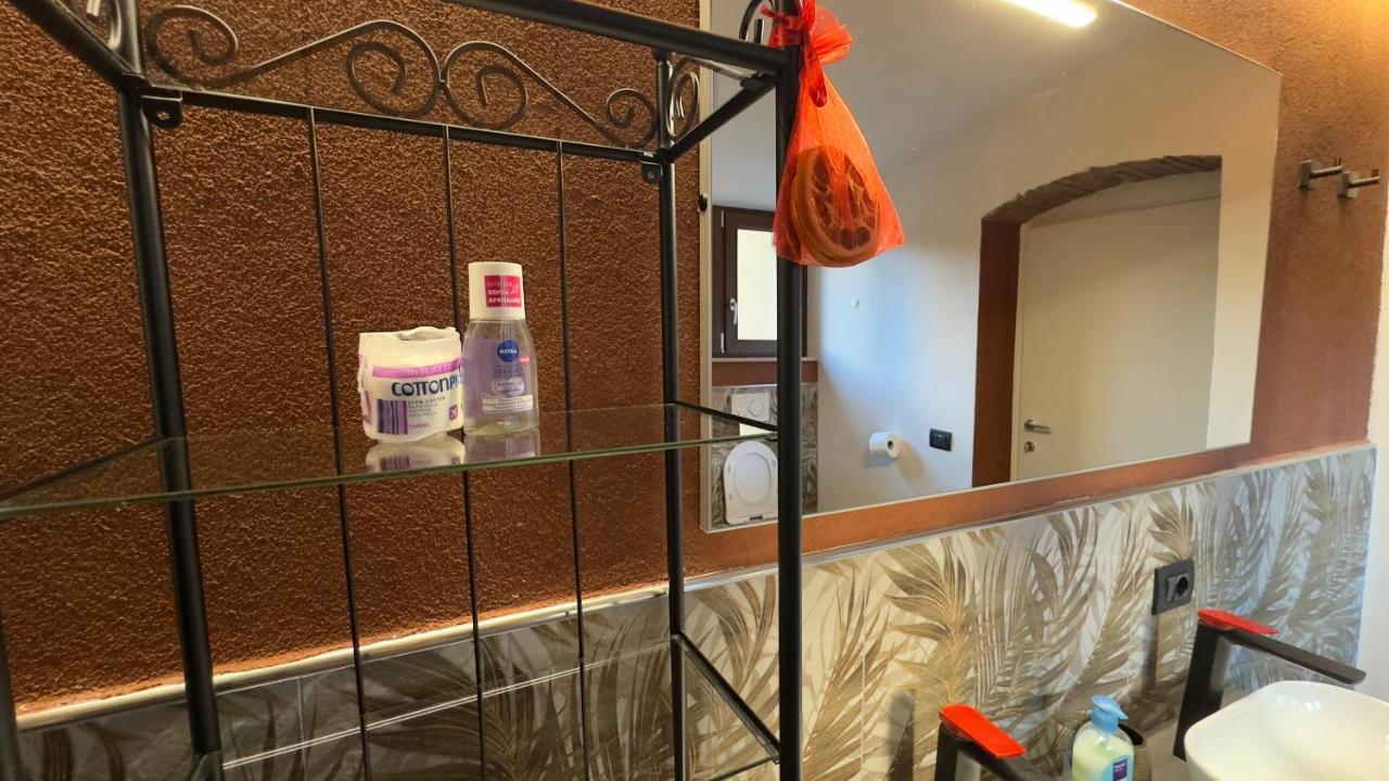 Suite Stylish & Cozy Apartment In The Heart Of Firenze Esterno foto