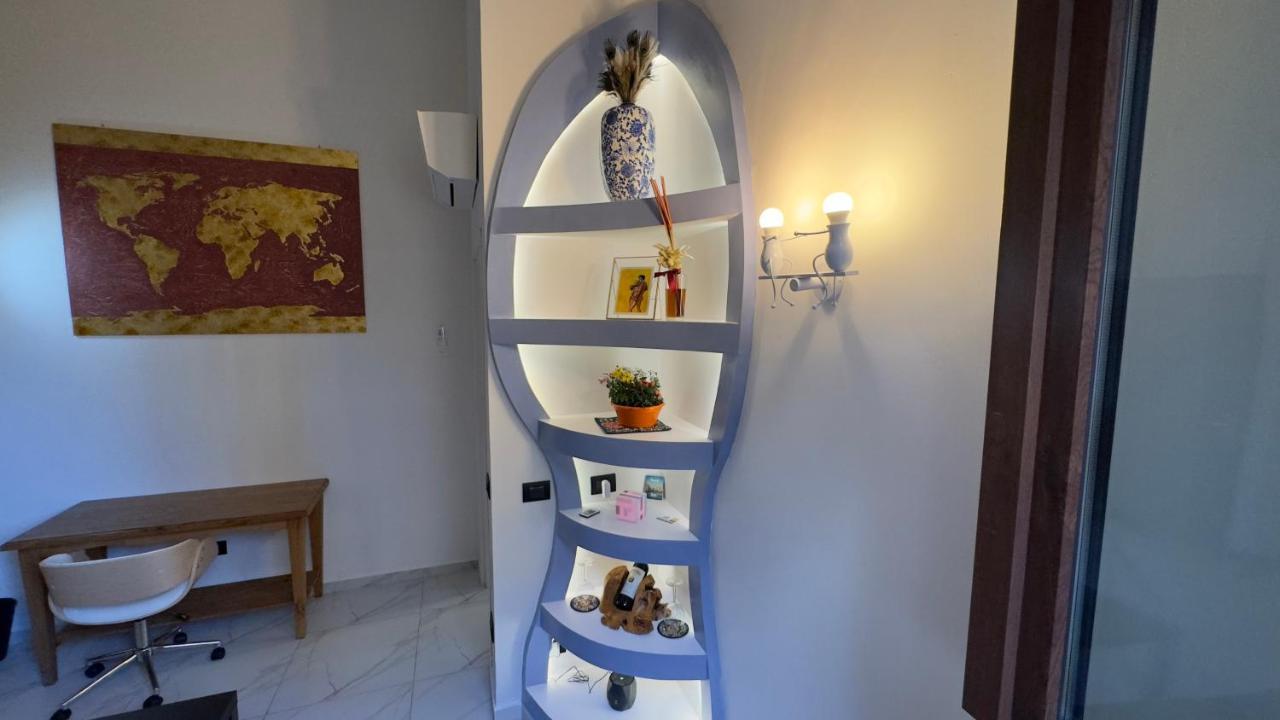 Suite Stylish & Cozy Apartment In The Heart Of Firenze Esterno foto