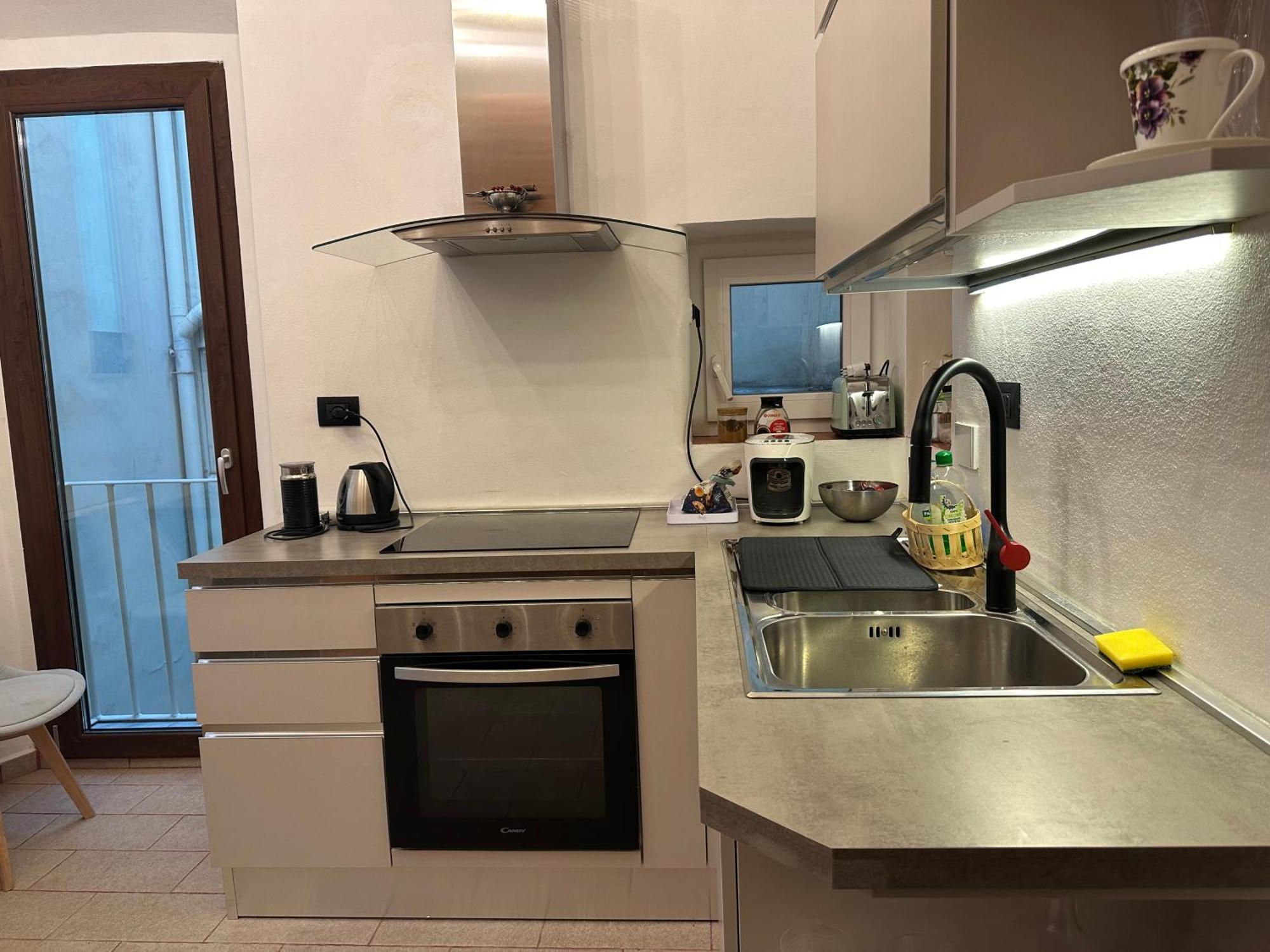 Suite Stylish & Cozy Apartment In The Heart Of Firenze Esterno foto