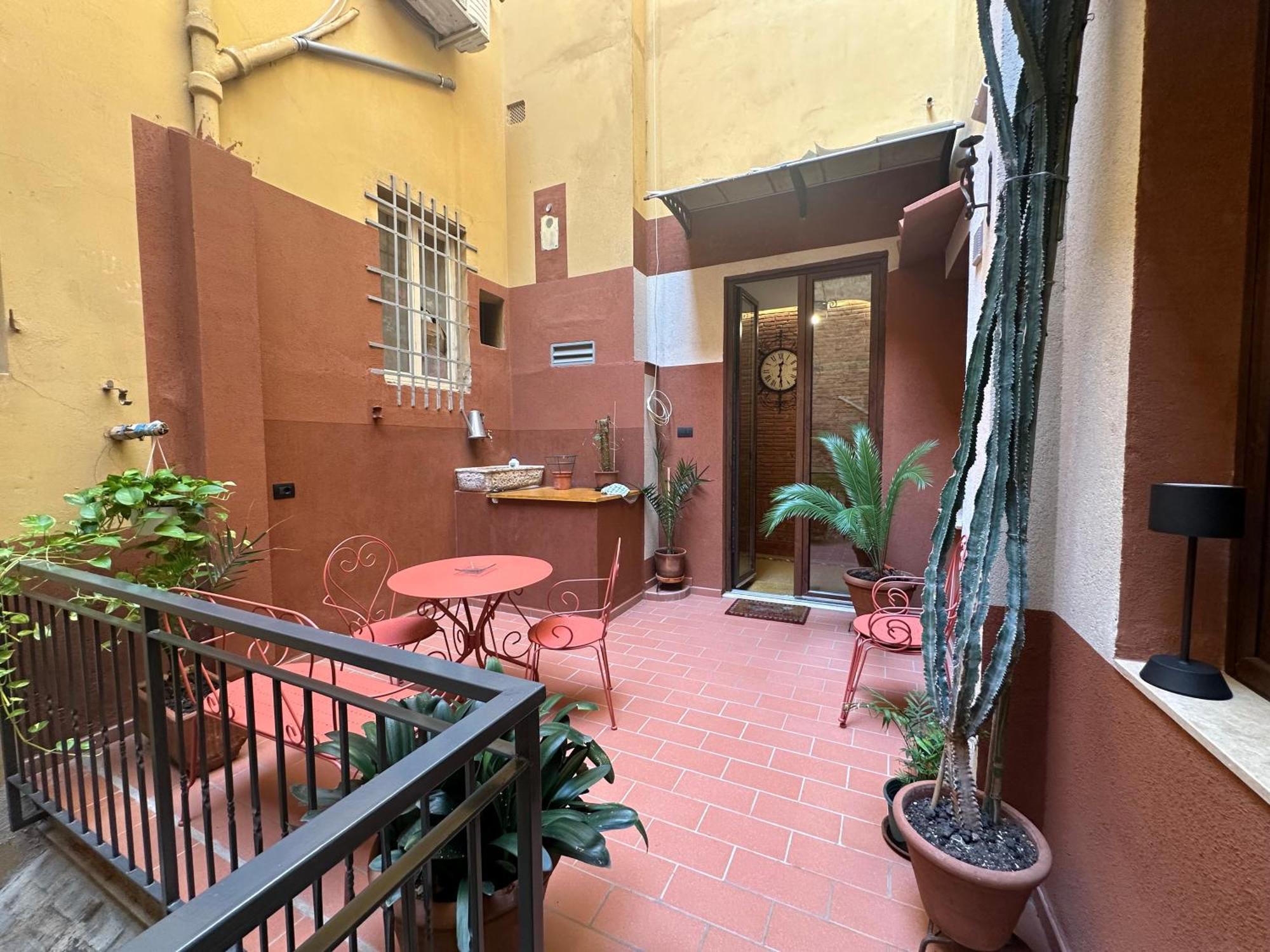 Suite Stylish & Cozy Apartment In The Heart Of Firenze Esterno foto